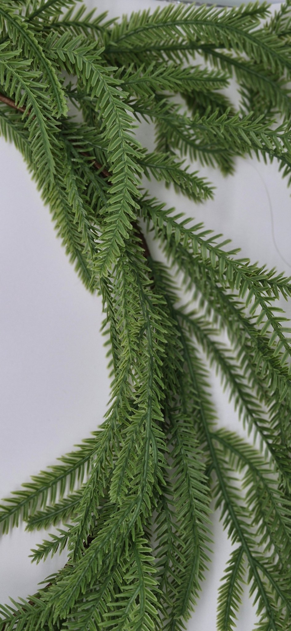 GUIRLANDE PIN 63 PO - Créations Festives